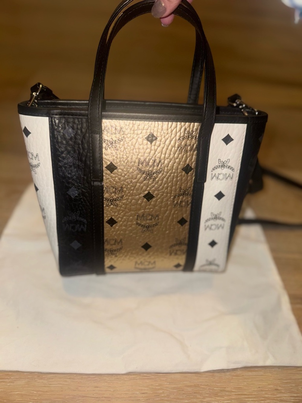 MCM Monochrome Logo Tote Bag - Picture 3 of 12